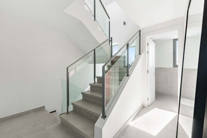 Image No.7-3 Bed Semi-Detached for sale