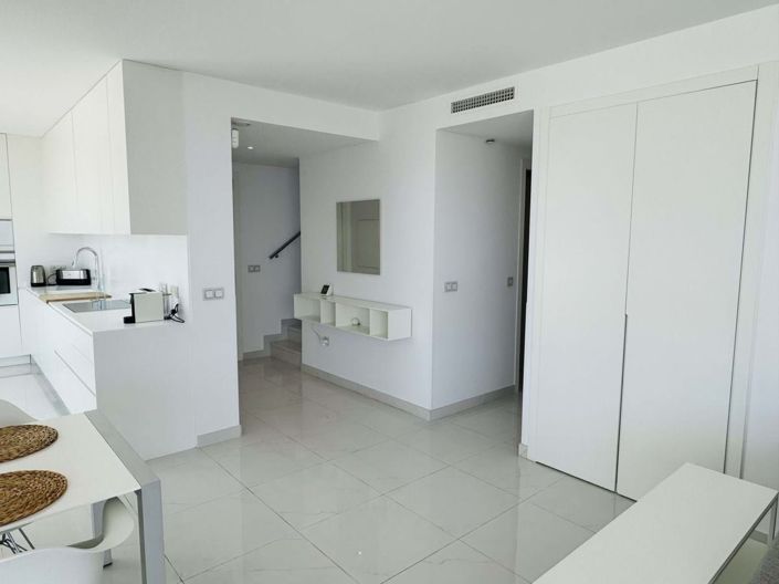 Image No.17-3 Bed Penthouse for sale