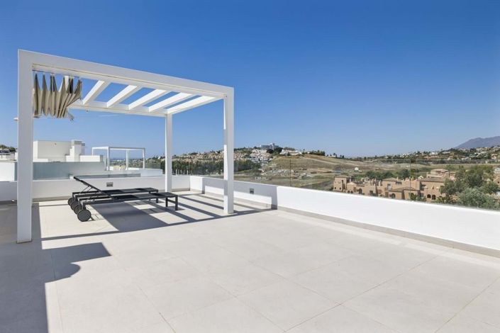 Image No.35-3 Bed Penthouse for sale