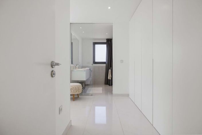 Image No.39-3 Bed Penthouse for sale