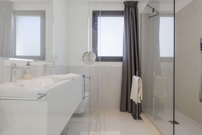 Image No.42-3 Bed Penthouse for sale