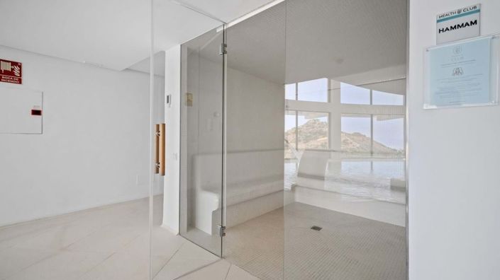 Image No.40-3 Bed Apartment for sale