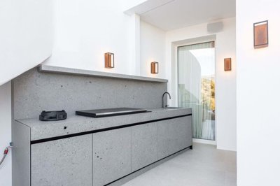 1447-658002-78d1f4f8b6655591b02d22fabb36a692d