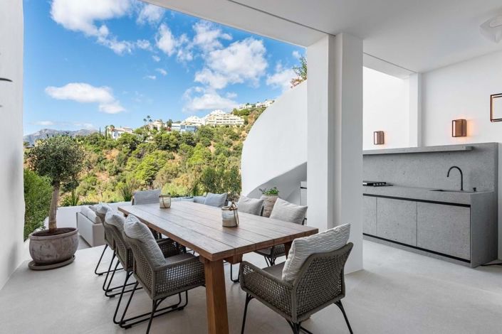 Image No.8-3 Bed Townhouse for sale