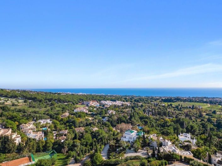 Image No.18-3 Bed Townhouse for sale