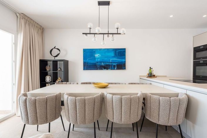 Image No.3-4 Bed Townhouse for sale