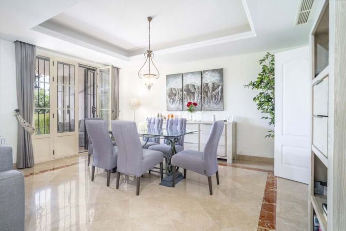 Image No.22-3 Bed Townhouse for sale