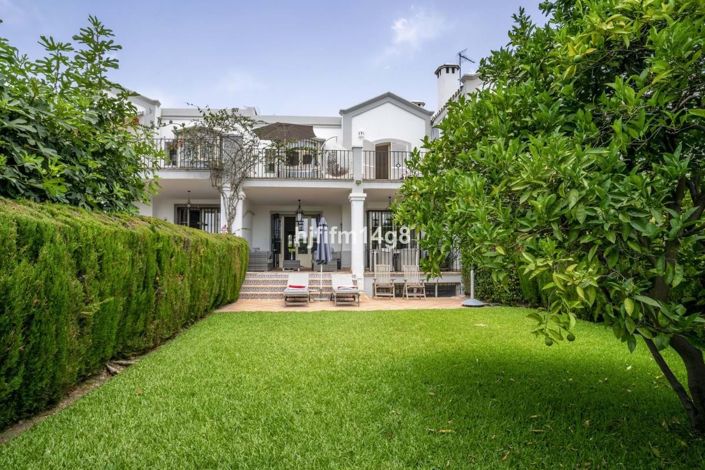 Image No.29-3 Bed Townhouse for sale