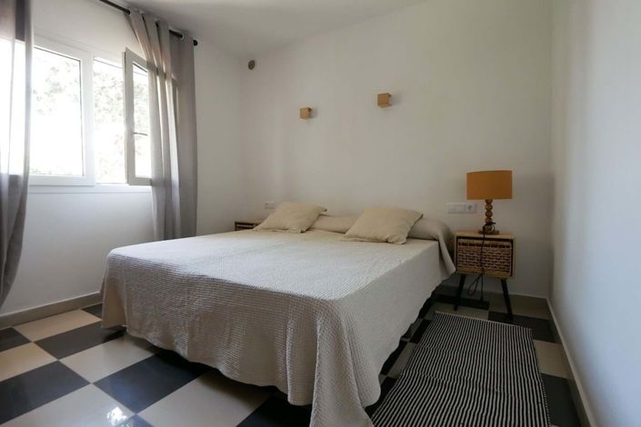 Image No.23-3 Bed Villa for sale