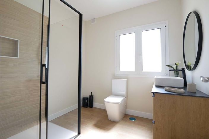 Image No.29-3 Bed Villa for sale