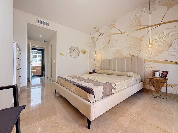 Image No.20-3 Bed Penthouse for sale