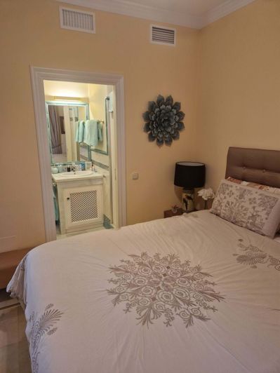 Image No.19-2 Bed Apartment for sale