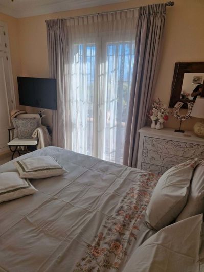 Image No.22-2 Bed Apartment for sale