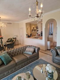 1447-648256-78d1f4f8b6655591b02d22fabb36a692d