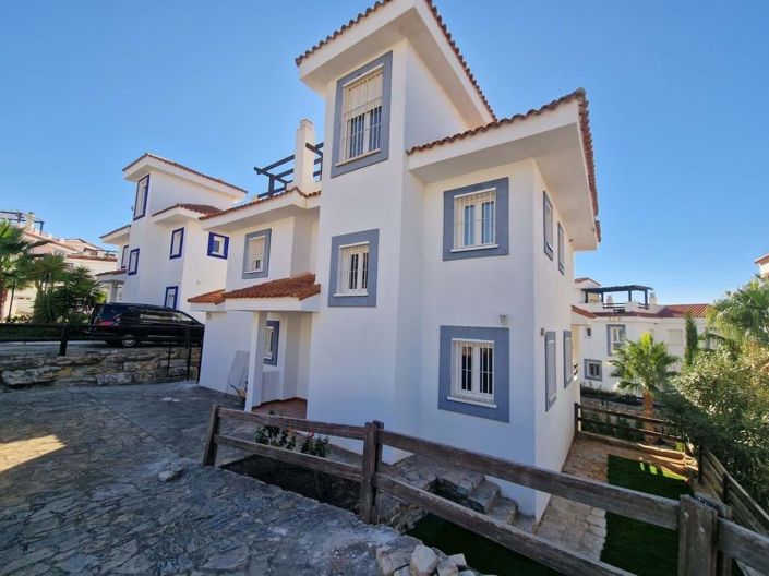 Image No.14-5 Bed Villa for sale