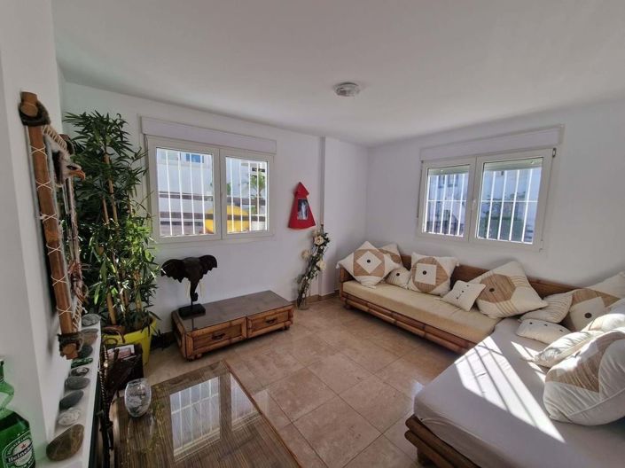 Image No.9-5 Bed Villa for sale