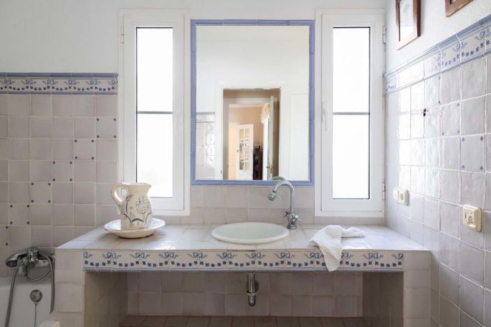 Image No.15-4 Bed Villa for sale