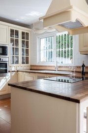 1447-658030-78d1f4f8b6655591b02d22fabb36a692d