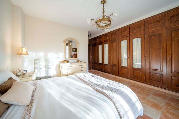 Image No.25-5 Bed Villa for sale