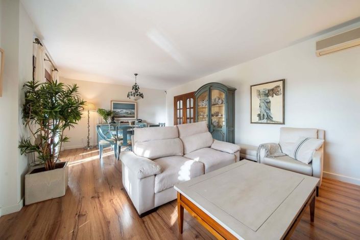 Image No.26-5 Bed Villa for sale