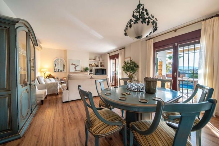 Image No.4-5 Bed Villa for sale