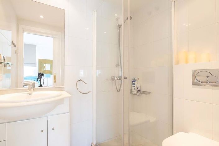 Image No.30-6 Bed Villa for sale