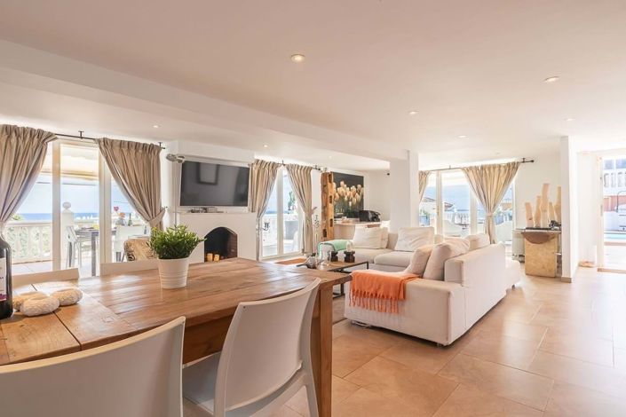 Image No.5-6 Bed Villa for sale