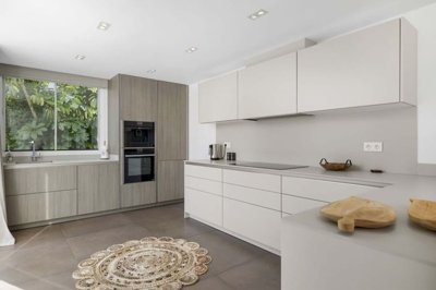 1447-658080-78d1f4f8b6655591b02d22fabb36a692d