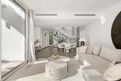 1447-658080-78d1f4f8b6655591b02d22fabb36a692d