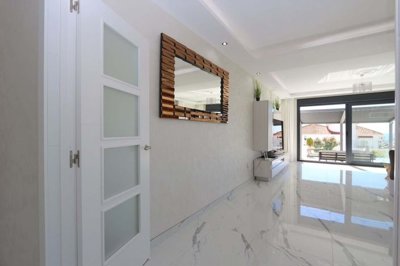 1447-658081-78d1f4f8b6655591b02d22fabb36a692d