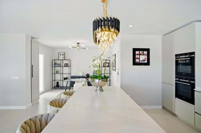 1447-658085-78d1f4f8b6655591b02d22fabb36a692d