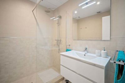 1447-658086-78d1f4f8b6655591b02d22fabb36a692d