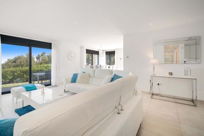 Image No.18-5 Bed Villa for sale