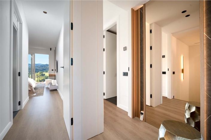 Image No.13-3 Bed Townhouse for sale