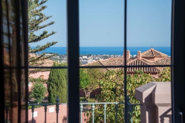 Image No.27-3 Bed Townhouse for sale