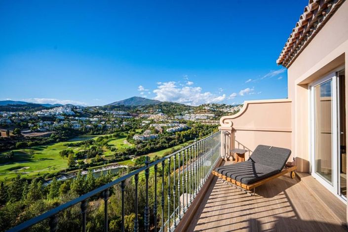 Image No.6-3 Bed Townhouse for sale