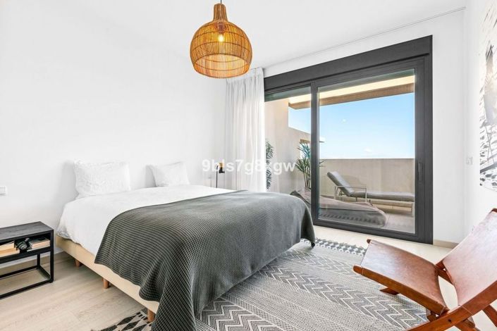 Image No.18-2 Bed Apartment for sale