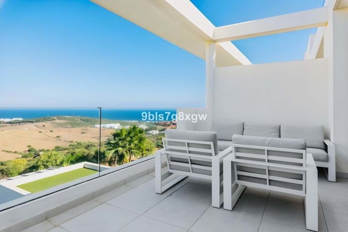 Image No.27-2 Bed Apartment for sale