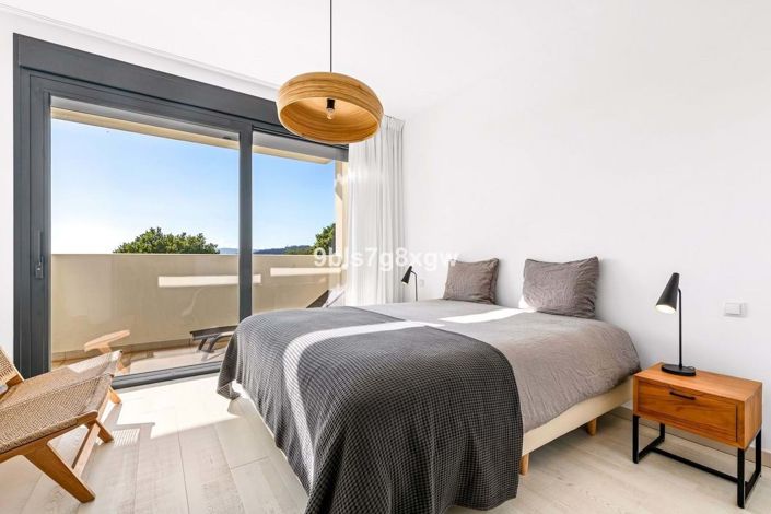 Image No.7-2 Bed Apartment for sale