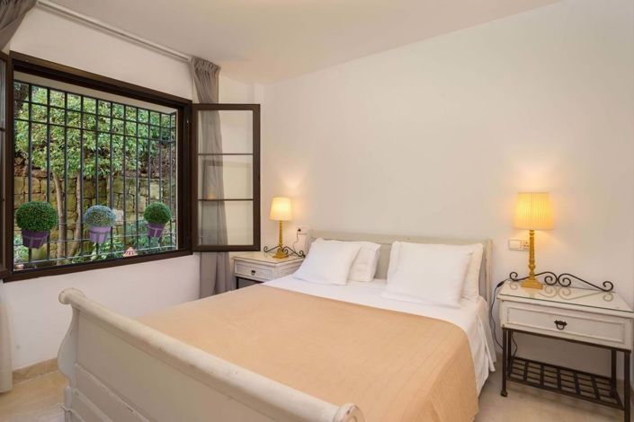 Image No.8-3 Bed Apartment for sale