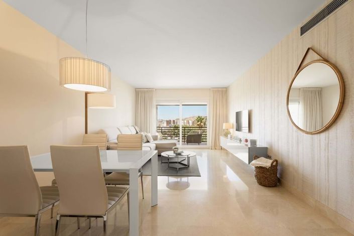 Image No.12-2 Bed Apartment for sale