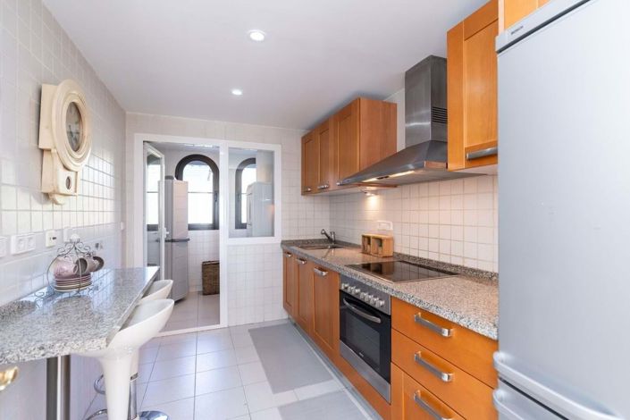 Image No.5-2 Bed Apartment for sale