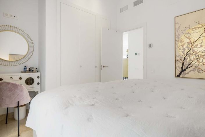 Image No.27-3 Bed Apartment for sale