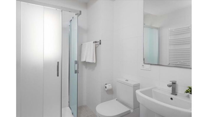 Image No.12-2 Bed Apartment for sale