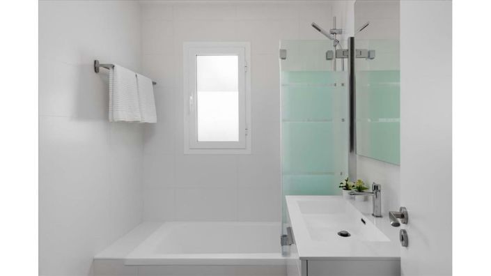 Image No.8-2 Bed Apartment for sale