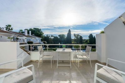 1447-658477-78d1f4f8b6655591b02d22fabb36a692d