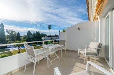 1447-658477-78d1f4f8b6655591b02d22fabb36a692d