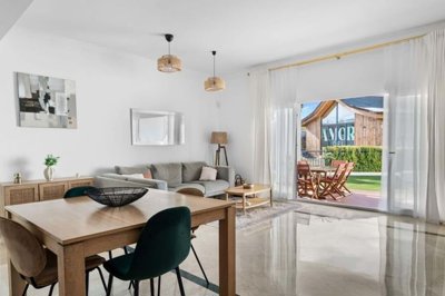 1447-658478-78d1f4f8b6655591b02d22fabb36a692d