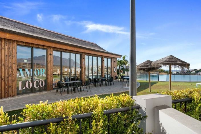 Image No.30-3 Bed Apartment for sale