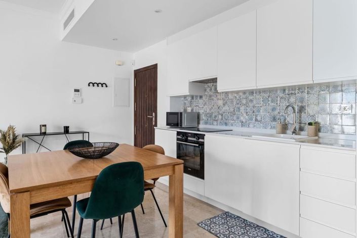 Image No.9-3 Bed Apartment for sale